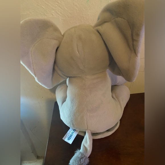 Peekaboo Elephant - Picture 3 of 4